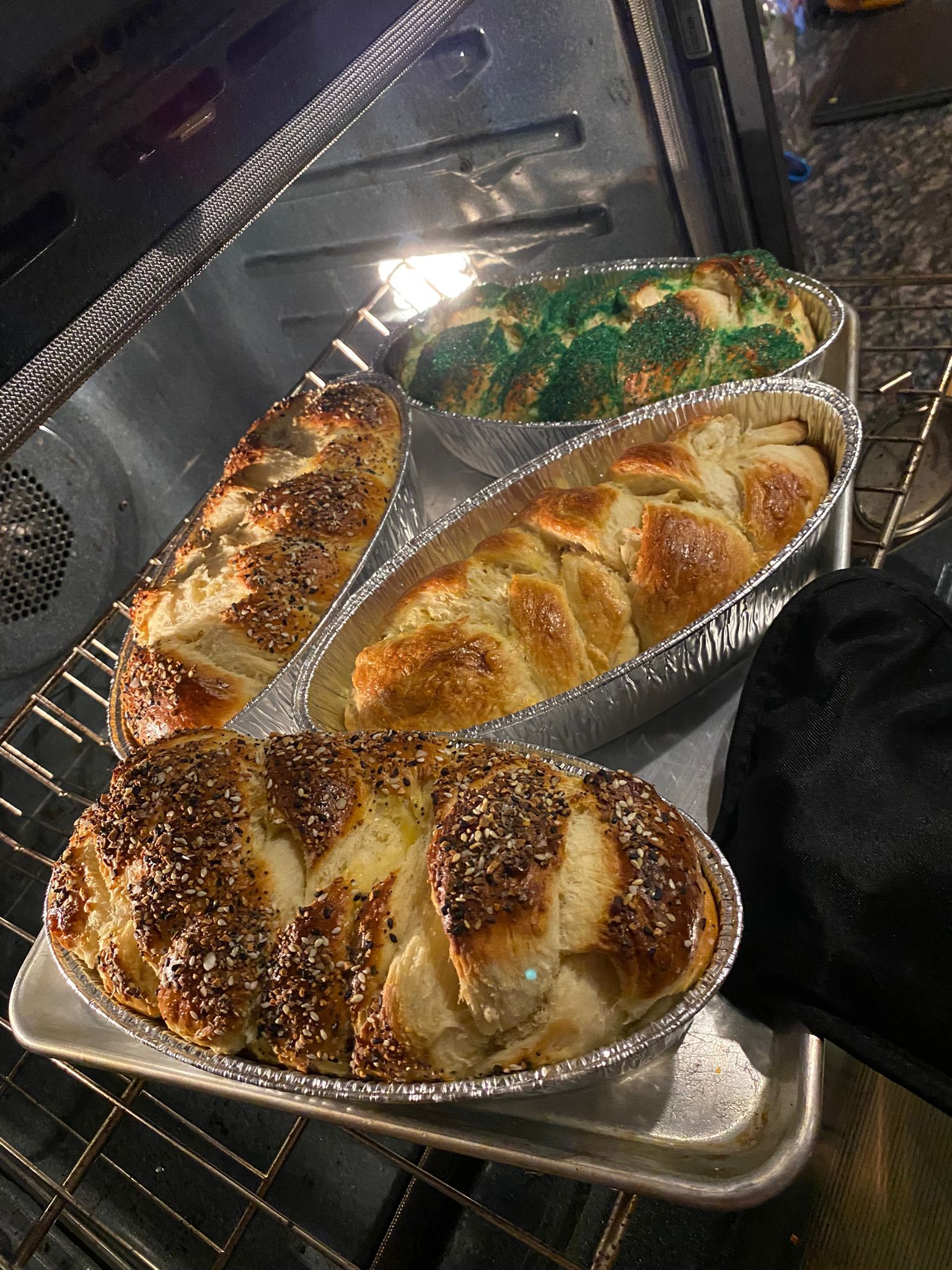 Pre-Mother's Day Nechallah Bake — photo 6